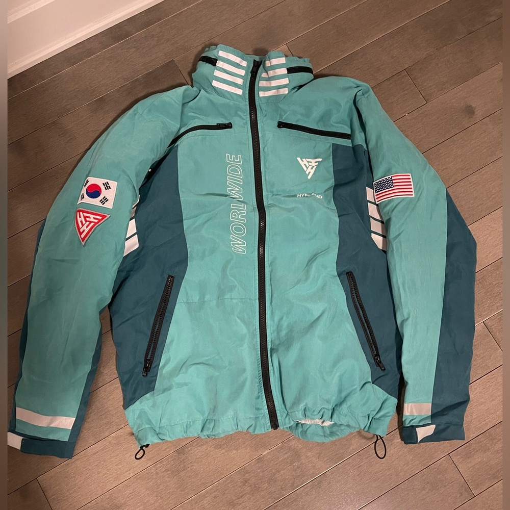 Lightweight jacket